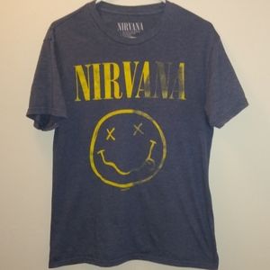 Nirvana smiley face retro t-shirt  EUC